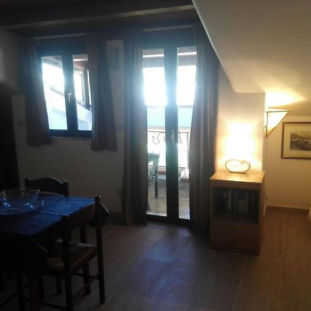 Villa Marysa Studio Apartment Giardini Naxos Phòng bức ảnh