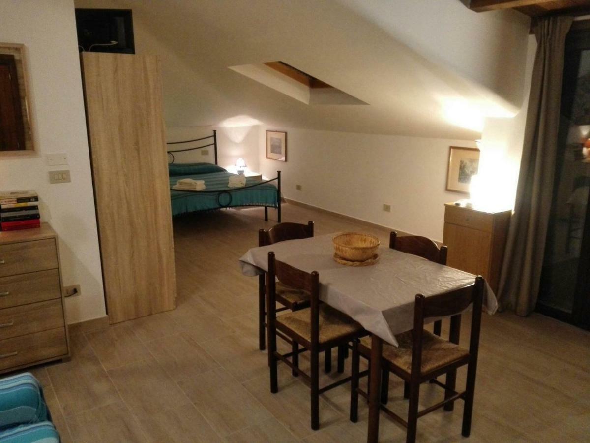 Villa Marysa Studio Apartment Giardini Naxos Ngoại thất bức ảnh