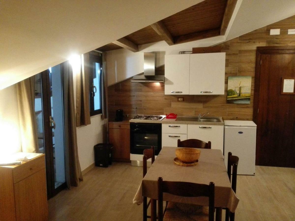 Villa Marysa Studio Apartment Giardini Naxos Ngoại thất bức ảnh