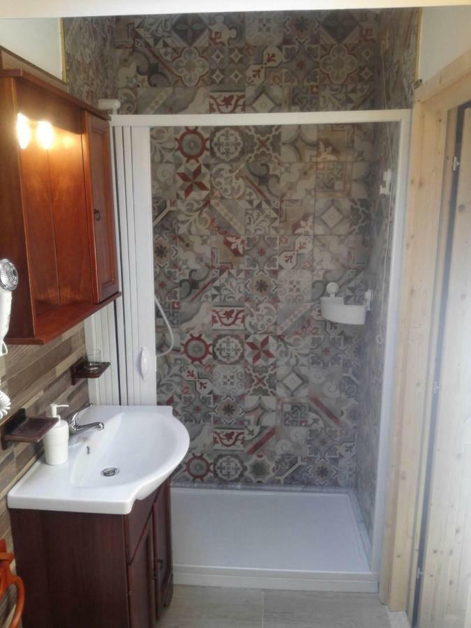 Villa Marysa Studio Apartment Giardini Naxos Ngoại thất bức ảnh