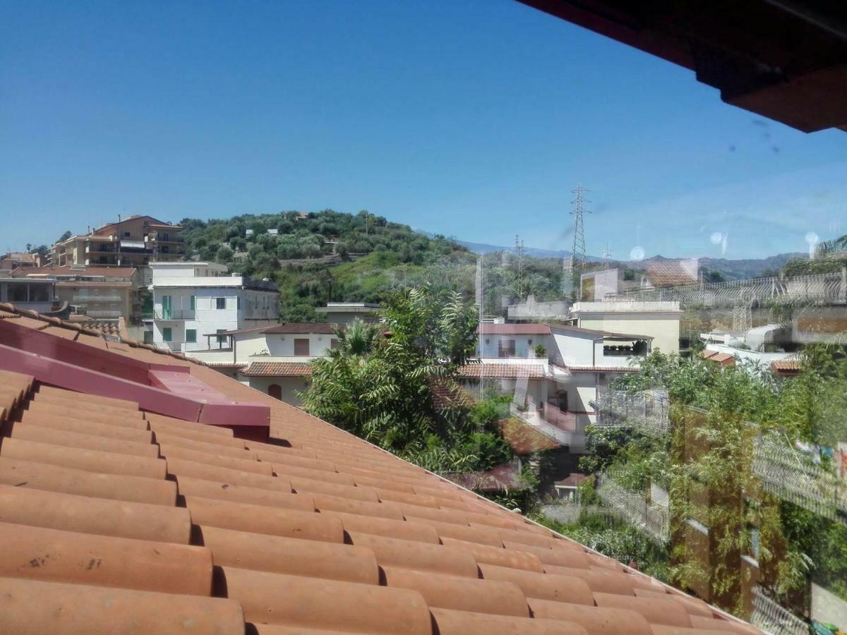Villa Marysa Studio Apartment Giardini Naxos Ngoại thất bức ảnh