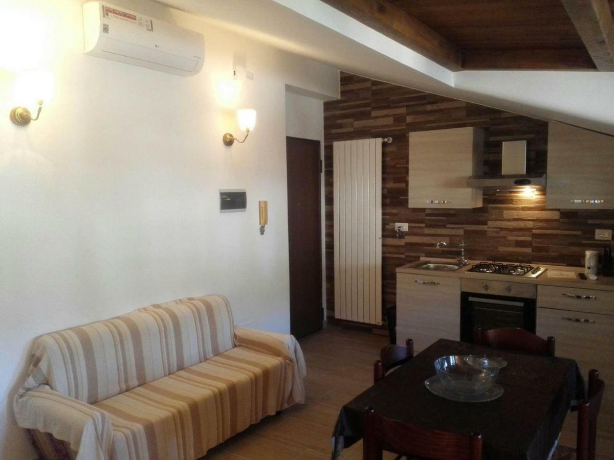 Villa Marysa Studio Apartment Giardini Naxos Ngoại thất bức ảnh